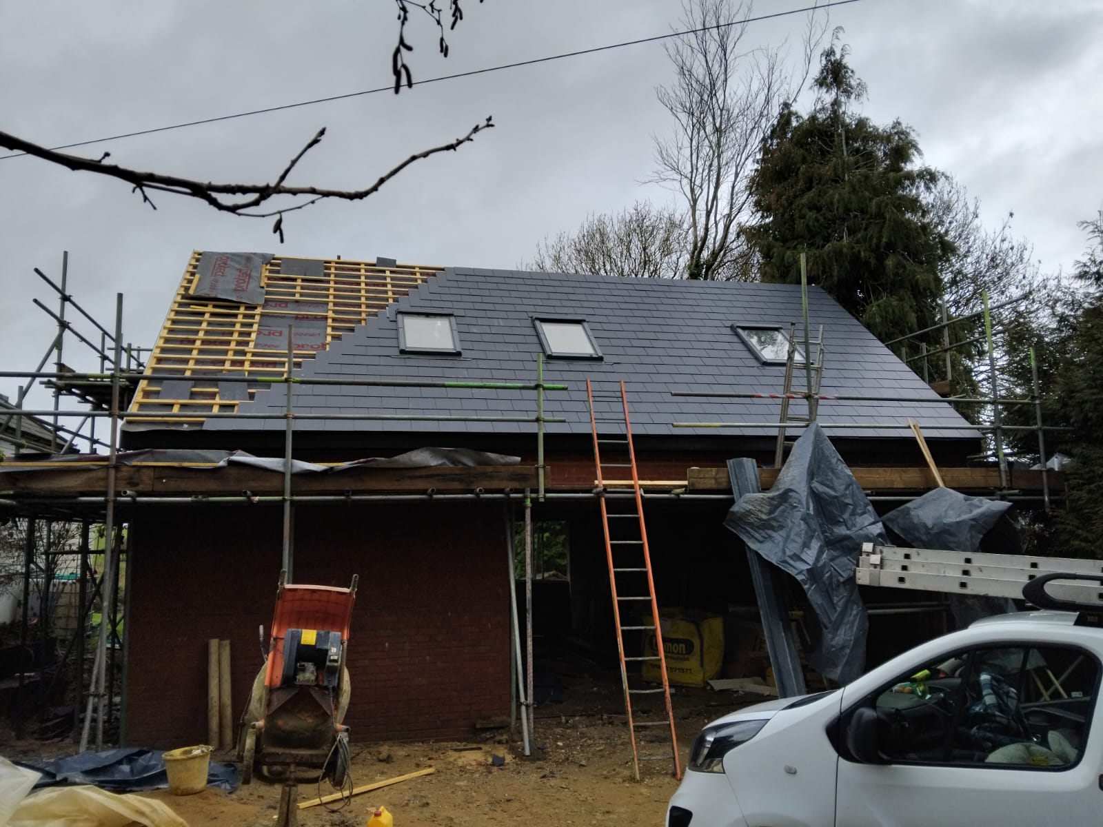 Batten, felt & re-slate